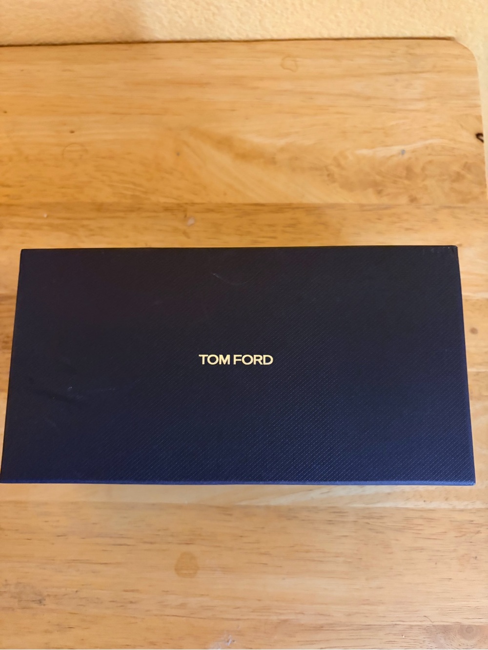 Tom Ford Elegant Black Sunglasses - Picture 4 of 4